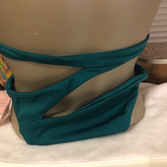 Agent Provocateur Lexxi emerald green bikini bottom only - Picture 3 of 9